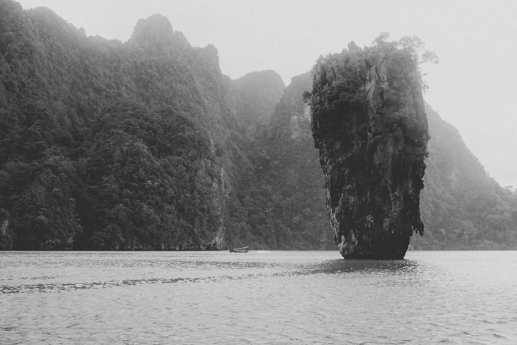 James-Bond-Island.jpg